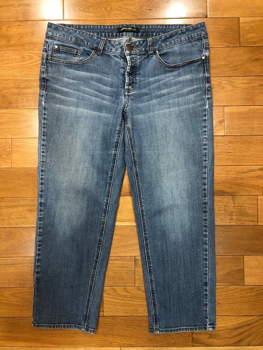 Eddie Bauer Button Fly Boyfriend Crop Jeans Size 10 / 30 Medium Wash Gorpcore
